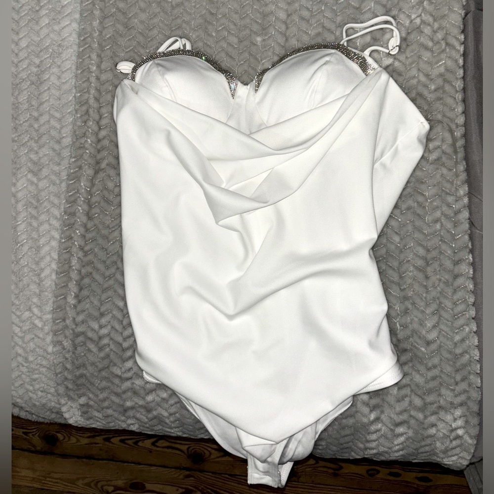 NWT Fashion Nova bodysuit
